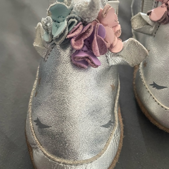 💫Robber Unicorn Soft Soles 12-18M - Picture 4 of 8